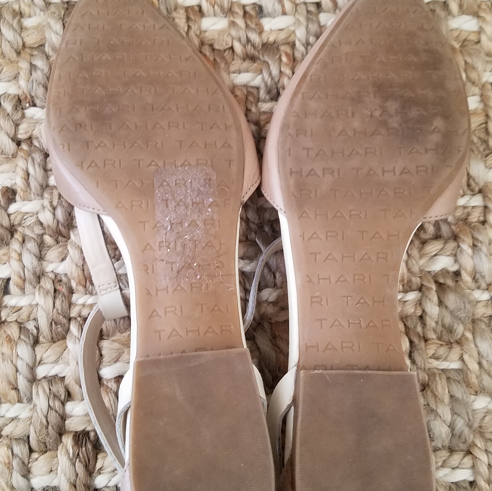 Tahari Randy Pointed Toe Flats - Picture 5 of 7